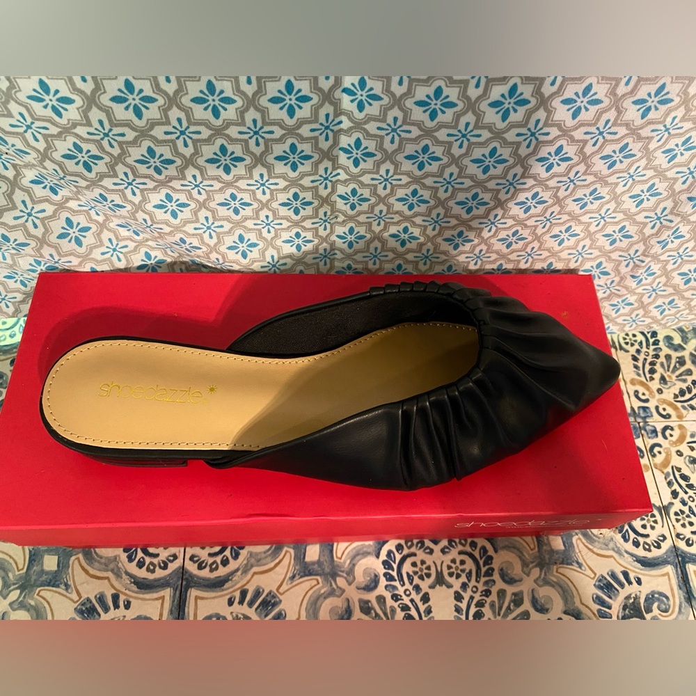 Size 9 Black Flats Slip On